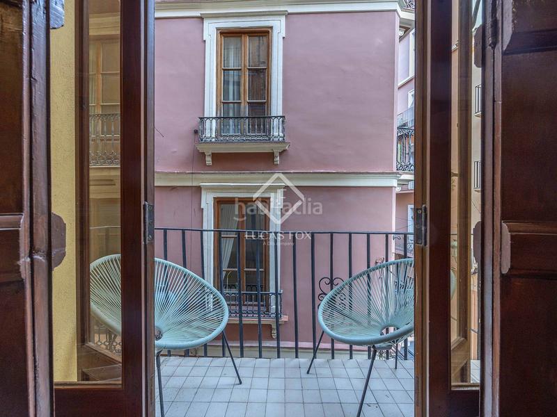 Foto 9edfdb5a-4a42-4573-a776-fd640e87b0a5. Miete etagenwohnung mit heizung in El Mercat Valencia