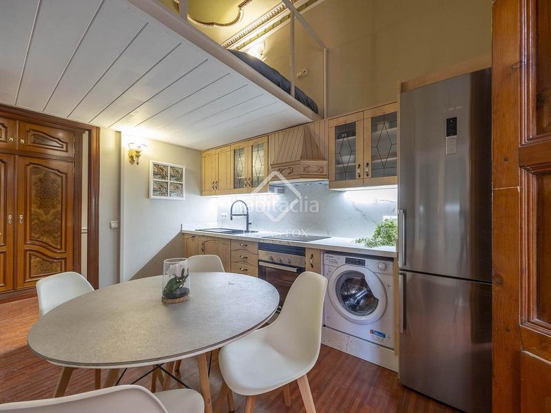 Foto b92cca4c-19ce-489e-8137-836d784e2971. Miete etagenwohnung mit heizung in El Mercat Valencia