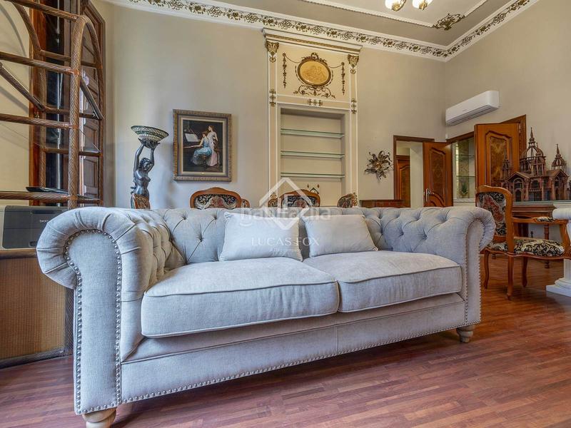 Foto b2cefd55-5ff5-4439-b2f2-56a70feefbe0. Rent flat with heating in El Mercat Valencia