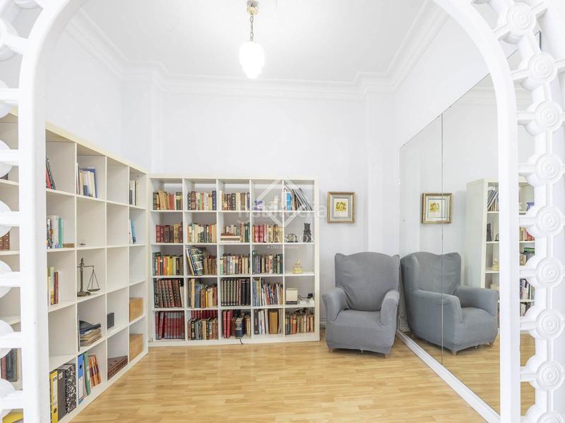 Foto 82dde449-b8dd-4b41-9cd5-fcd5fb306db4. Location appartement dans Gran Via Valencia