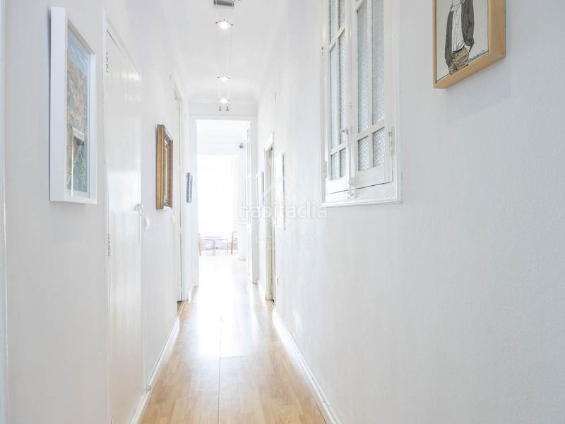 Foto d164f4f9-62f8-4e7e-8f7d-75bc67e5f3db. Location appartement dans Gran Via Valencia