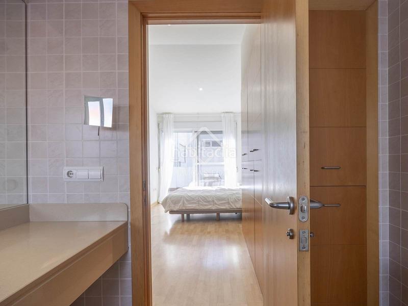 Foto bbfa7bd7-9c54-482e-a7ea-b3b2c69619aa. Location appartement dans Sant Francesc Valencia