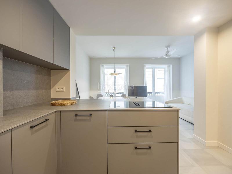 Foto 68da30c7-9ab6-4735-b859-626a0cafd1ab. Rent flat in Sant Francesc Valencia