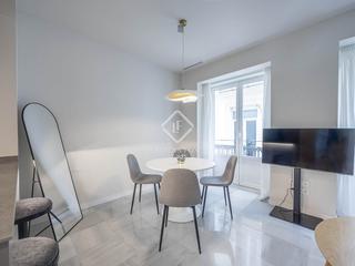 Rent Flat in Sant Francesc. Exclusivo piso reformado, amueblado y a estrenar, con 2 dormitor