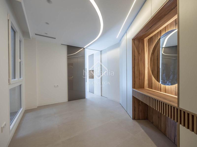 Foto a375cf22-e91a-4a8f-a07c-99aaa4e36f10. Etagenwohnung in Gran Via Valencia