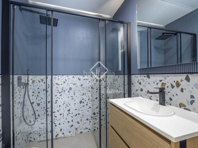 Foto da4b35d3-d859-4e4a-b201-dc96ef12e363. Etagenwohnung in Gran Via Valencia