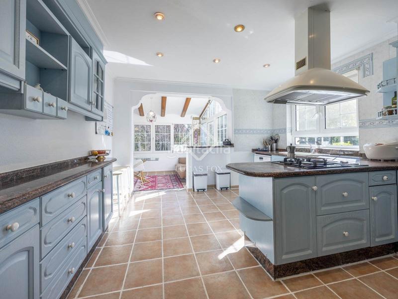 Foto 563edd7b-85a4-460d-b58e-446db434db69. Xalet amb calefacció aparcament piscina a El Carme-Sant Agustí-Bonavista Eliana (l´)