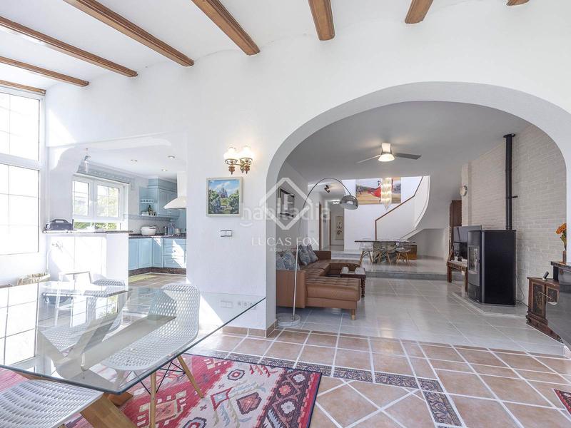 Foto aad50d1e-d8a3-471f-9a5d-c1cafcd5f80e. Xalet amb calefacció aparcament piscina a El Carme-Sant Agustí-Bonavista Eliana (l´)