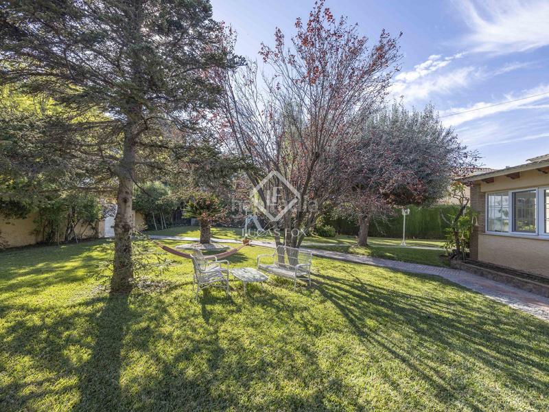 Foto f2686ce4-9d22-4ad4-8060-3be4fd5872f5. Xalet amb calefacció aparcament piscina a El Carme-Sant Agustí-Bonavista Eliana (l´)