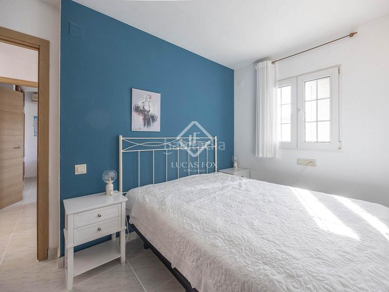 Foto ff5c9008-40df-4a3b-b2c3-9872b5b9fddb. Xalet amb calefacció aparcament piscina a El Carme-Sant Agustí-Bonavista Eliana (l´)