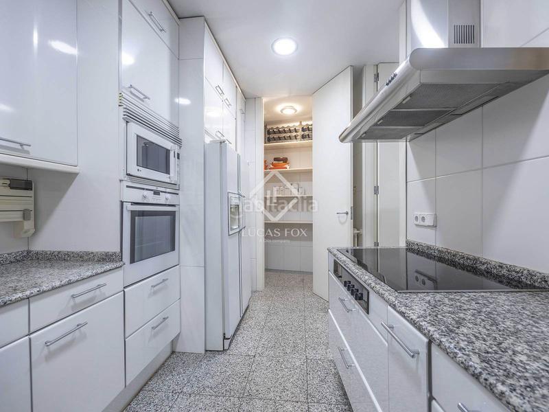 Foto 112eeba6-b92e-4434-9c19-7e398c355cd1. Etagenwohnung mit heizung parking in El Pla del Remei Valencia