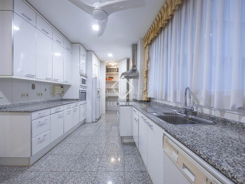 Foto 9f42473f-4419-4ef0-bf2d-054d959a9ab7. Etagenwohnung mit heizung parking in El Pla del Remei Valencia