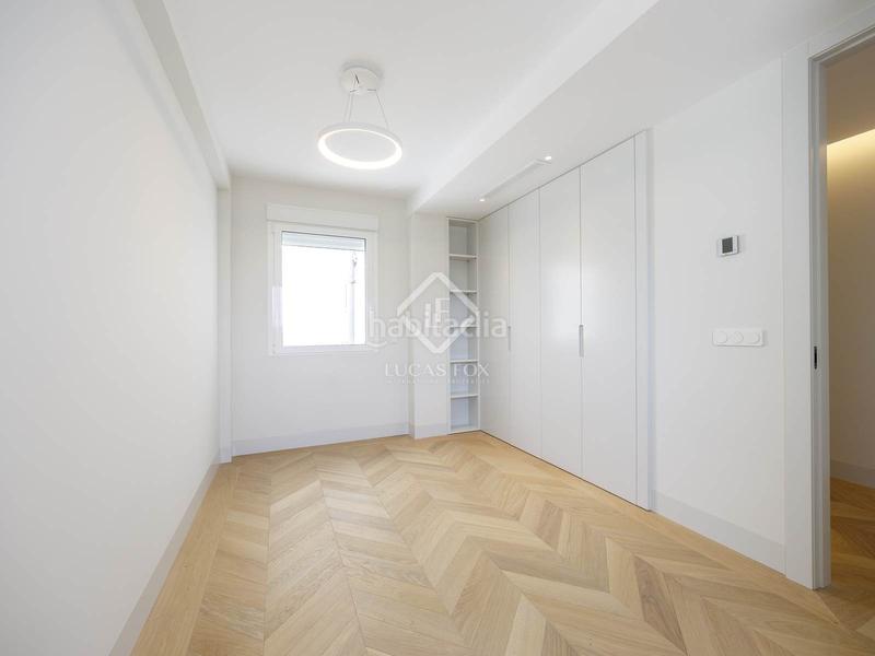 Foto 8733a0e9-ad9a-41f3-a8c1-226d7e834a49. Location attique avec chauffage dans El Carme Valencia