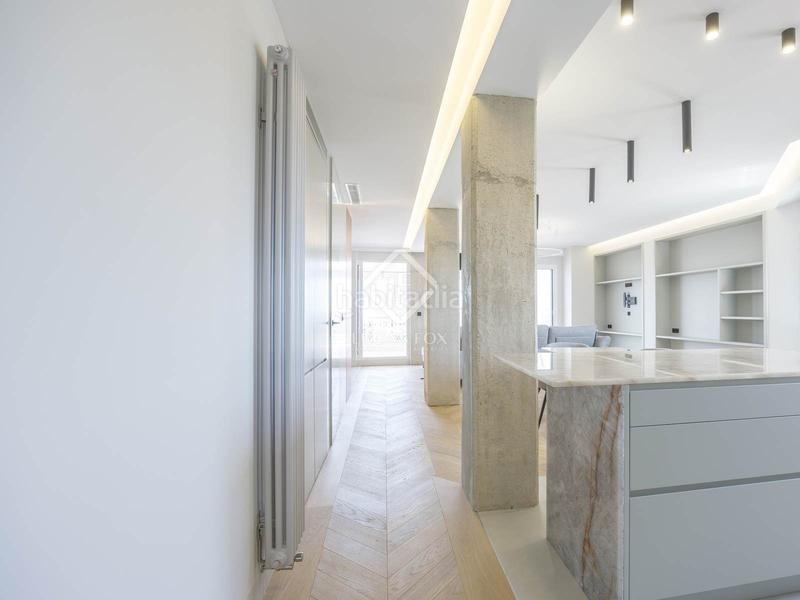 Foto a9aa0f0e-d7d4-427a-b263-985f20e87d53. Location attique avec chauffage dans El Carme Valencia