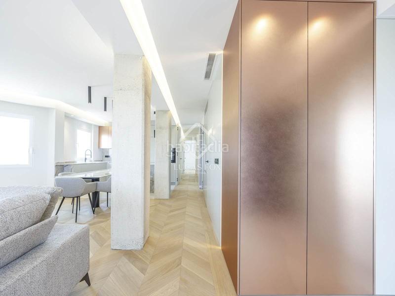 Foto 2800e909-517b-4092-b3d4-cf29fc321320. Rent penthouse with heating in El Carme Valencia