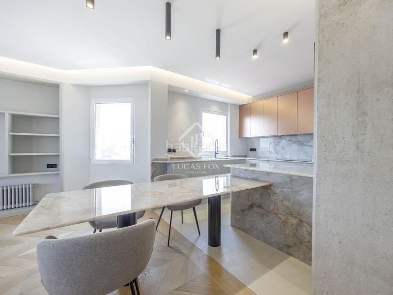 Foto 7ac00667-438c-44de-9395-cc4e9b2f298e. Rent penthouse with heating in El Carme Valencia