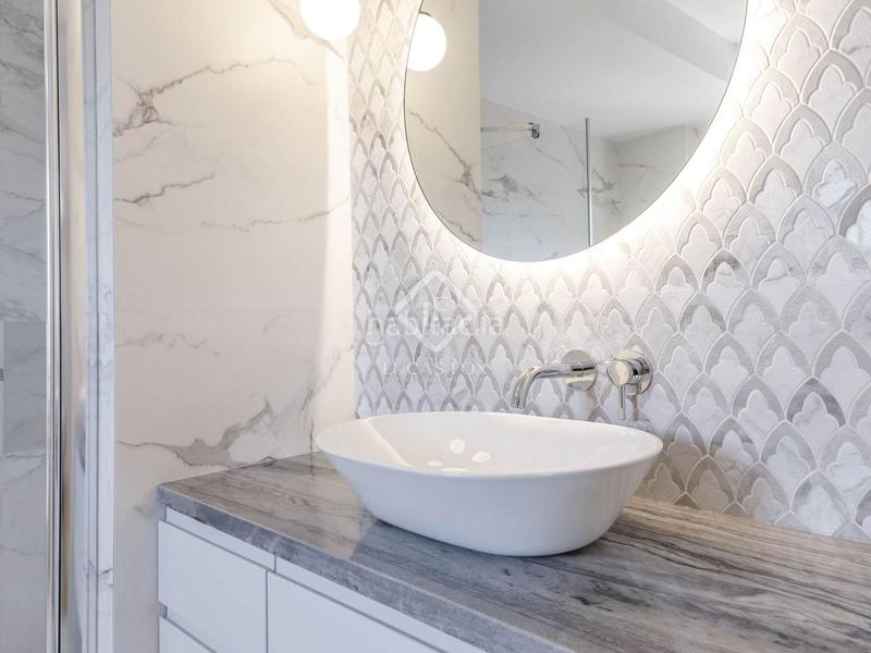 Foto e47d5941-168f-48fc-9d66-94d973a1d431. Rent penthouse with heating in El Carme Valencia