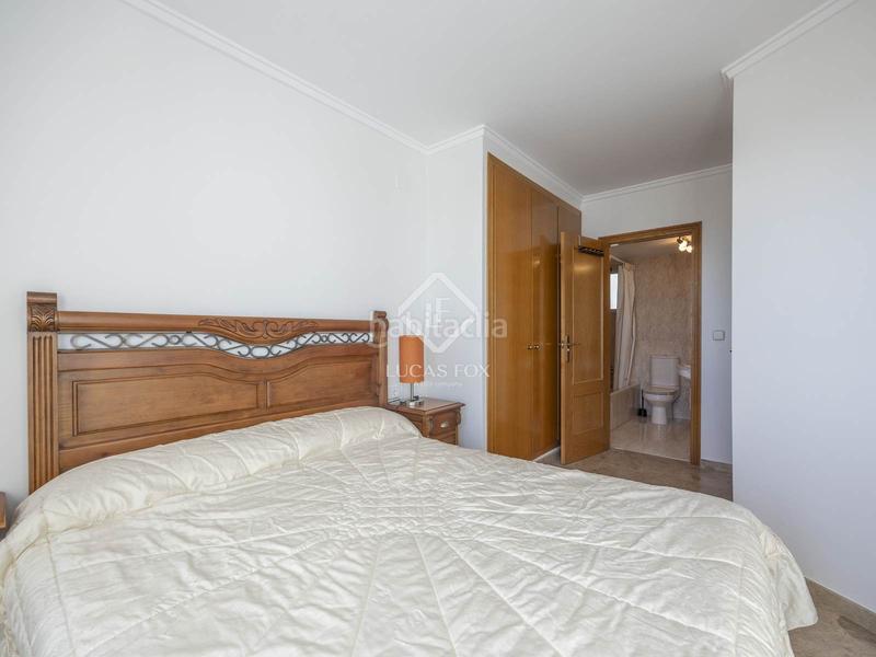 Foto f1a6753b-2b70-47c8-b3d3-27842bed496a. Affitto appartamento con riscaldamento parcheggio piscina in Valencia
