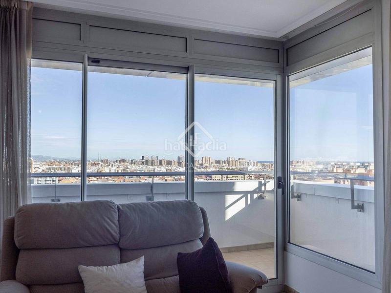 Foto 191765a8-3fb9-464d-86f4-7a174aa3327b. Rent flat with heating parking pool in Penya-Roja - Avda. Francia Valencia