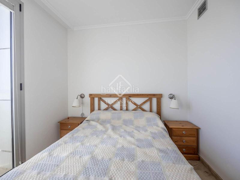 Foto 5af392f4-c428-4ebd-92e5-d72bd927ff65. Rent flat with heating parking pool in Penya-Roja - Avda. Francia Valencia