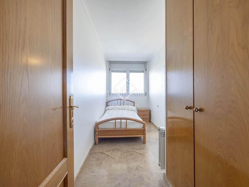 Foto ae4e04c4-902c-4c94-8fcc-e34f3a13ab55. Rent flat with heating parking pool in Penya-Roja - Avda. Francia Valencia