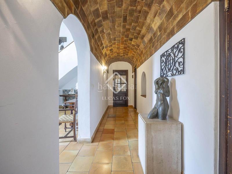 Foto 0bb8626c-b8d6-4fe0-a0d2-4b6888819724. Chalet con riscaldamento parcheggio piscina in San Antonio de Benagéber