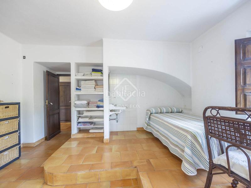 Foto 0e4d2f14-d050-47eb-9c21-c8fe85ab55c3. Chalet con riscaldamento parcheggio piscina in San Antonio de Benagéber