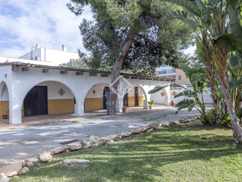 Foto 18c140be-8672-4d8b-91c1-17f3dbbfb248. Chalet con riscaldamento parcheggio piscina in San Antonio de Benagéber