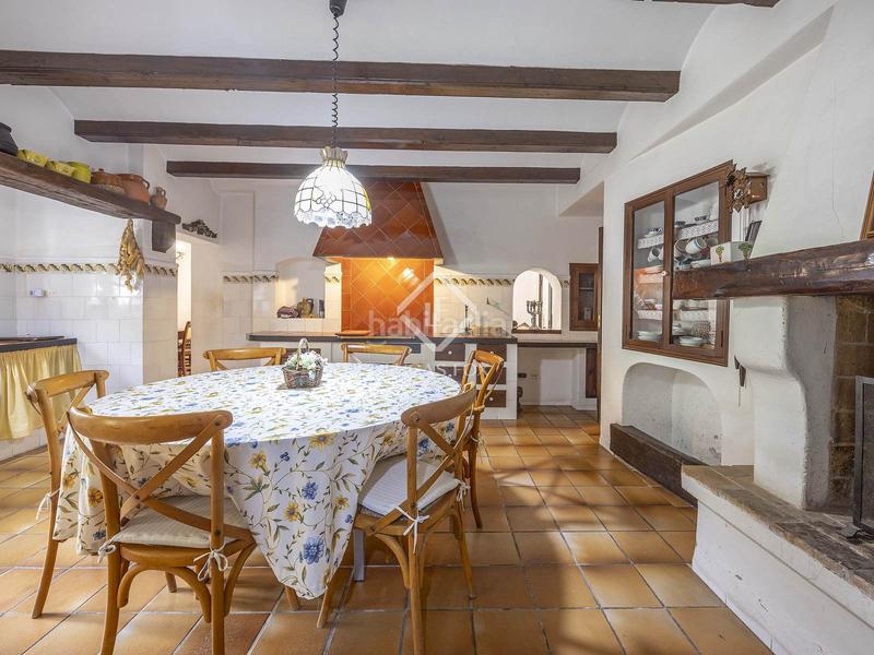 Foto 1b03ae6d-3afd-411f-b7ed-2f3ed1408be9. Chalet con riscaldamento parcheggio piscina in San Antonio de Benagéber