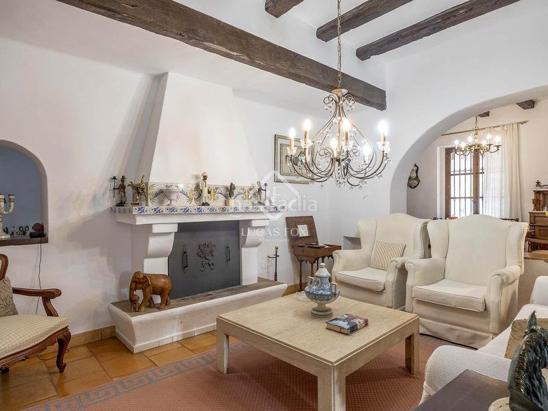 Foto 49df3175-d079-4d31-907c-973672efc0c9. Chalet con riscaldamento parcheggio piscina in San Antonio de Benagéber