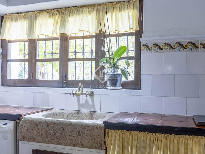 Foto 7158b944-e889-4937-a51e-afd64a9b1465. Chalet con riscaldamento parcheggio piscina in San Antonio de Benagéber