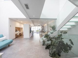 Xalet a Canet d´en Berenguer. Exclusiva casa adosada con piscina privada en venta en canet de