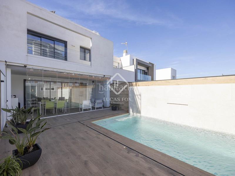 Foto d96d5bd8-918c-4b82-a1a4-acffe58d9b02. Chalet with heating parking pool in Canet d´en Berenguer