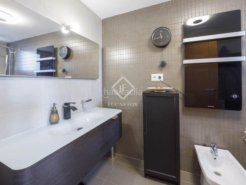 Foto 21cf3b01-1300-44e0-9403-448803f614a4. Location chalet avec parking piscine dans San Antonio de Benagéber