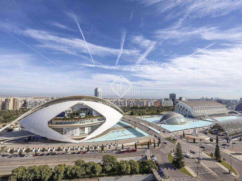 Foto 7dfd0661-3860-4733-9e5c-b4dc7305eca4. Penthouse with parking pool in Ciutat de les Ciències i de les Arts - Justicia Valencia