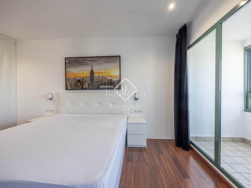 Foto 8575ee4c-a236-4cb1-b2bf-63c4fe418331. Penthouse with parking pool in Ciutat de les Ciències i de les Arts - Justicia Valencia