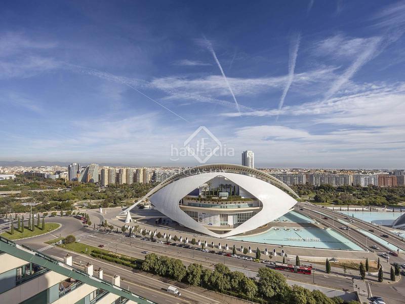 Foto afcefbc2-b5ee-44a1-b555-aaa55b58708a. Penthouse with parking pool in Ciutat de les Ciències i de les Arts - Justicia Valencia