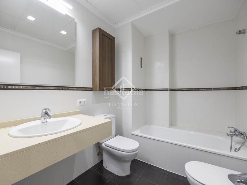 Foto db00c994-87db-47f5-a04c-883a5cba8b77. Affitto appartamento con riscaldamento parcheggio in Valencia