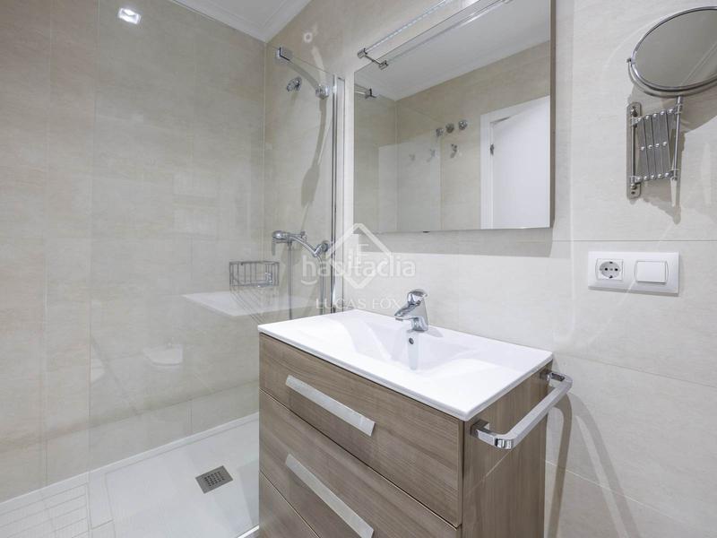 Foto 73ce226b-c864-43ea-871f-415133253544. Location appartement avec chauffage parking dans Gran Via Valencia