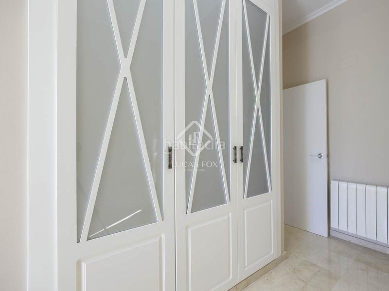 Foto 812e5fb1-ab00-4674-a2a1-b21280abd5ff. Location appartement avec chauffage parking dans Gran Via Valencia