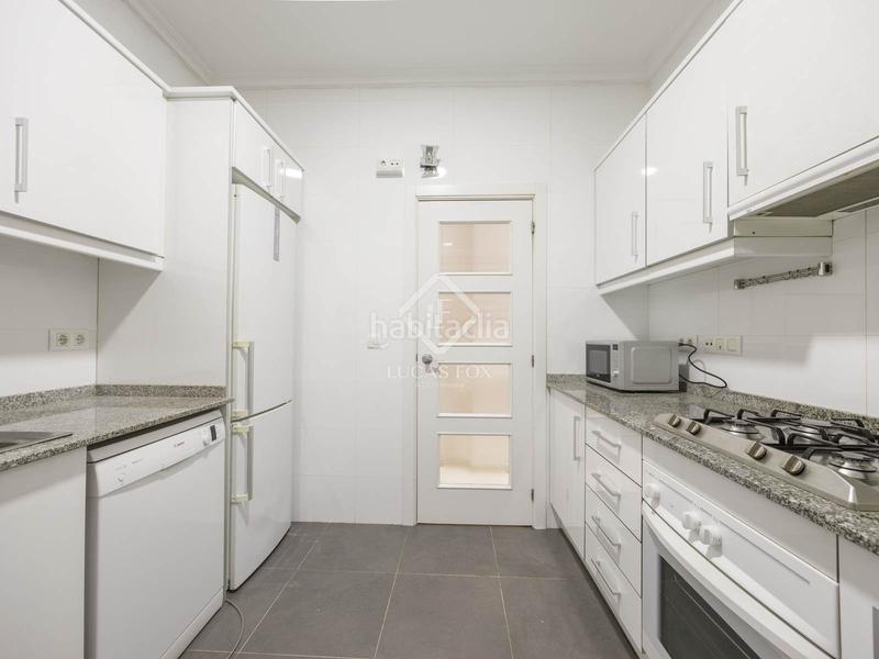 Foto a9280637-23a1-40dc-8528-787969c3e502. Location appartement avec chauffage parking dans Gran Via Valencia