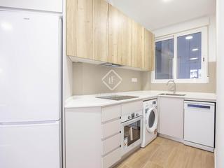 Miete Etagenwohnung in Russafa. Piso en excelentes condiciones de 2 dormitorios en alquiler en g