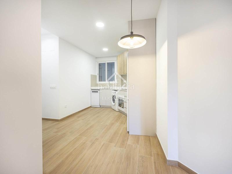 Foto 982f8fc8-b133-42f4-9b63-9611434aa191. Lloguer pis amb calefacció a Russafa Valencia