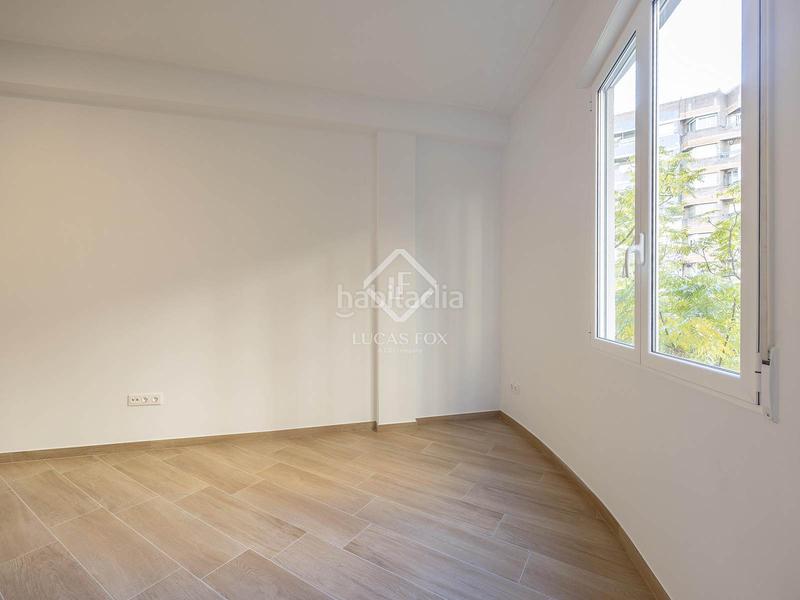 Foto 8591d70b-4f43-4c57-aebb-8bf9cfbe7d37. Rent flat with heating in Russafa Valencia