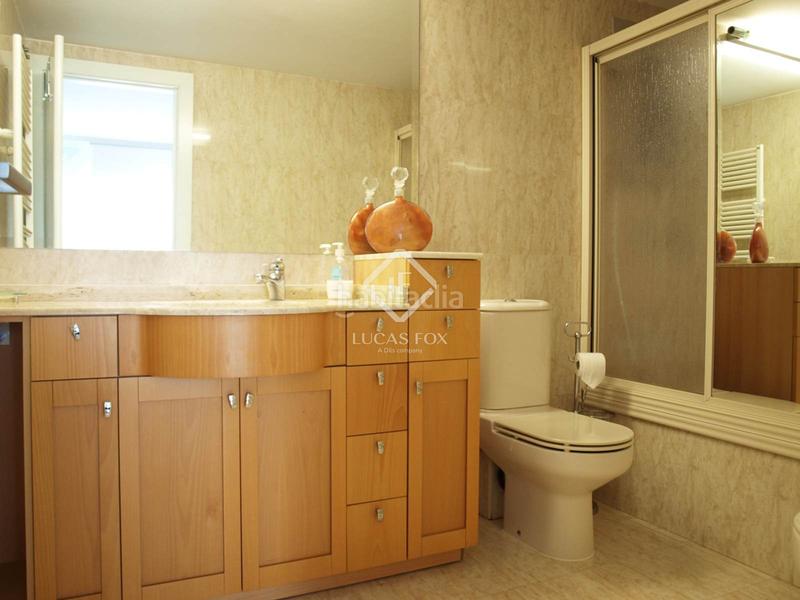 Foto 0e2eb17a-aeff-4af3-b842-c71d63655d05. Lloguer pis amb calefacció aparcament piscina a Penya-Roja - Avda. Francia Valencia