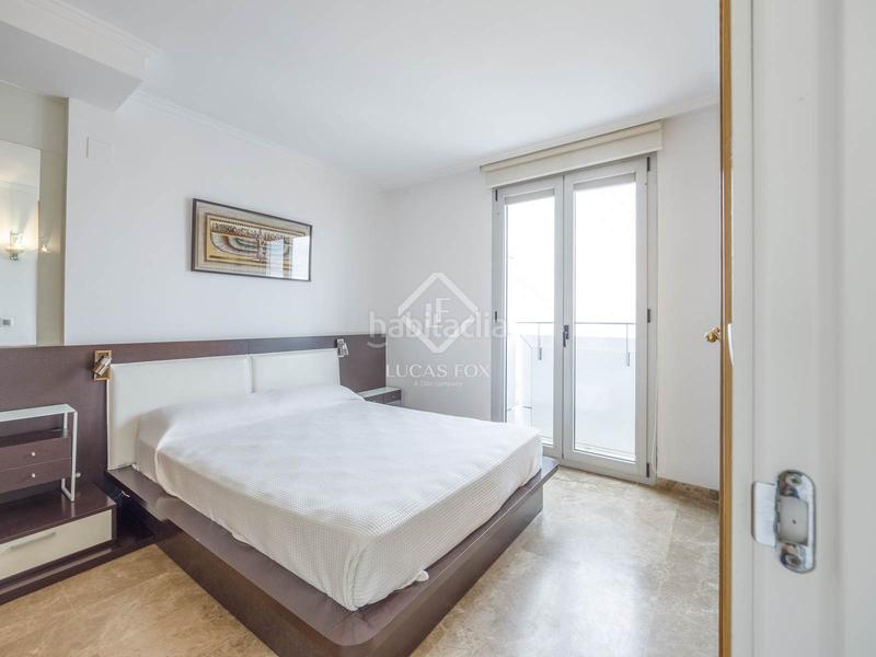 Foto 90c7dd59-aaa6-4710-840b-1bb42b1042e5. Location appartement avec chauffage parking piscine dans Valencia