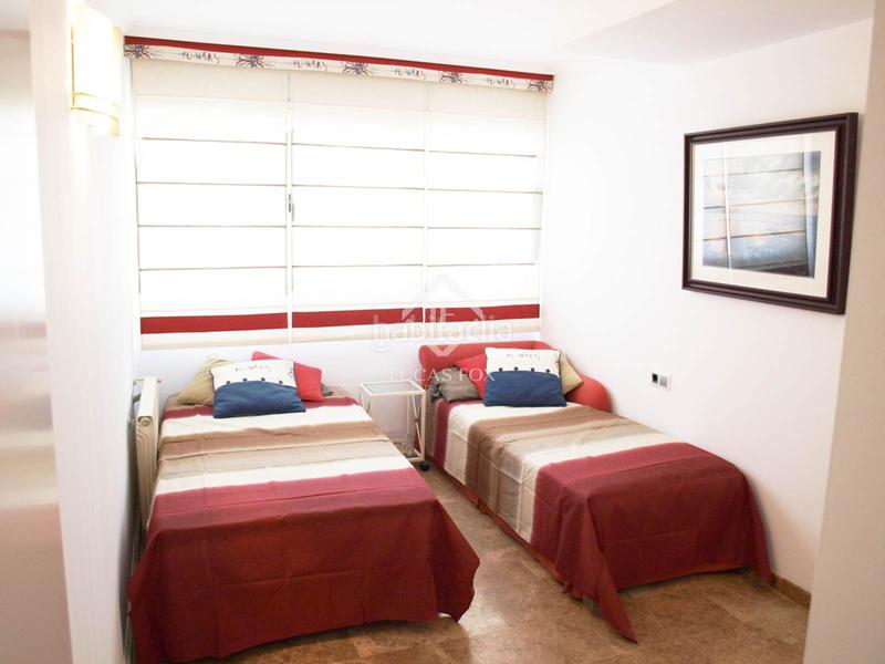 Foto 9b6b40c4-4ec9-423d-82b7-54091c2dc6b1. Location appartement avec chauffage parking piscine dans Valencia