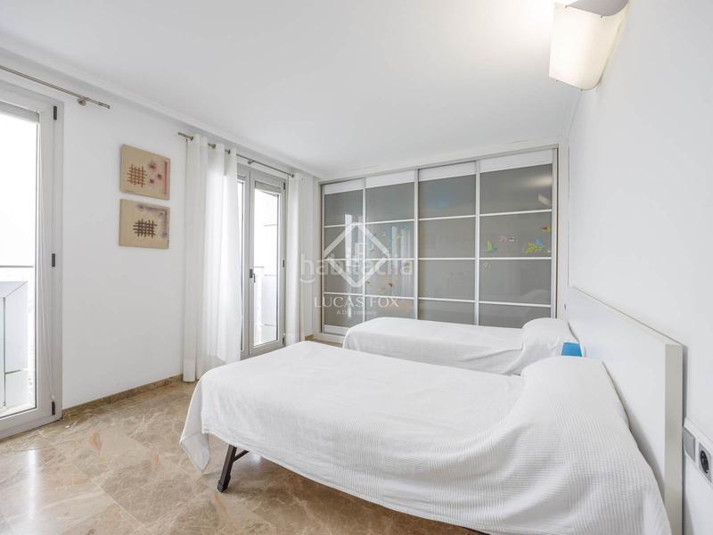 Foto 2ca46d89-85a0-41ee-97ff-0a089ac06d39. Miete etagenwohnung mit heizung parking pool in Penya-Roja - Avda. Francia Valencia