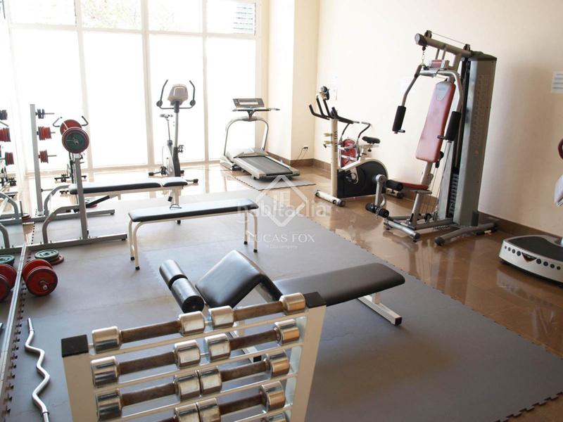 Foto 390ef0b3-c475-43bc-bf23-747cf7a39ee7. Miete etagenwohnung mit heizung parking pool in Penya-Roja - Avda. Francia Valencia