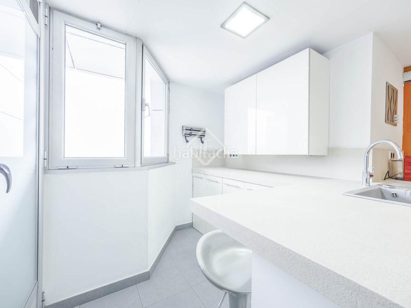 Foto 8466fd9e-b221-4827-a842-9b2c9a377fb3. Miete etagenwohnung mit heizung parking pool in Penya-Roja - Avda. Francia Valencia